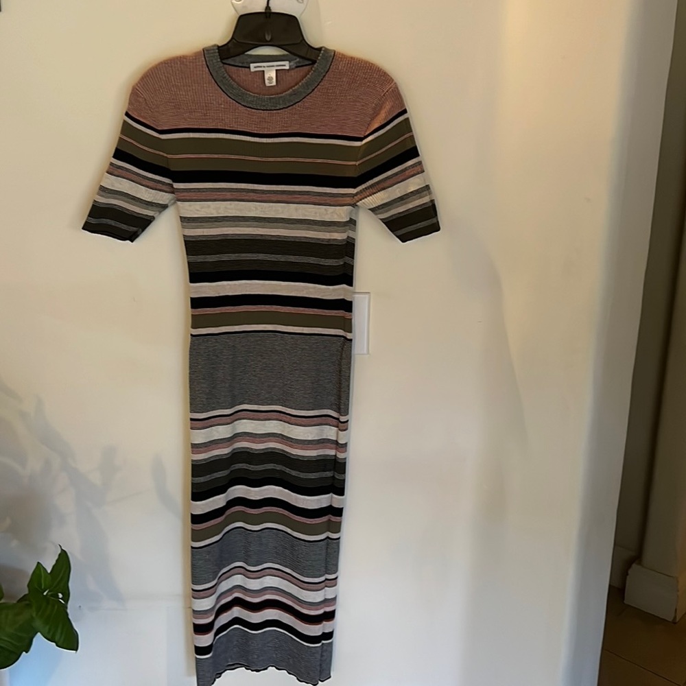 - Beautiful cotton knit dress by Autumn Cashmere in great condition size l…